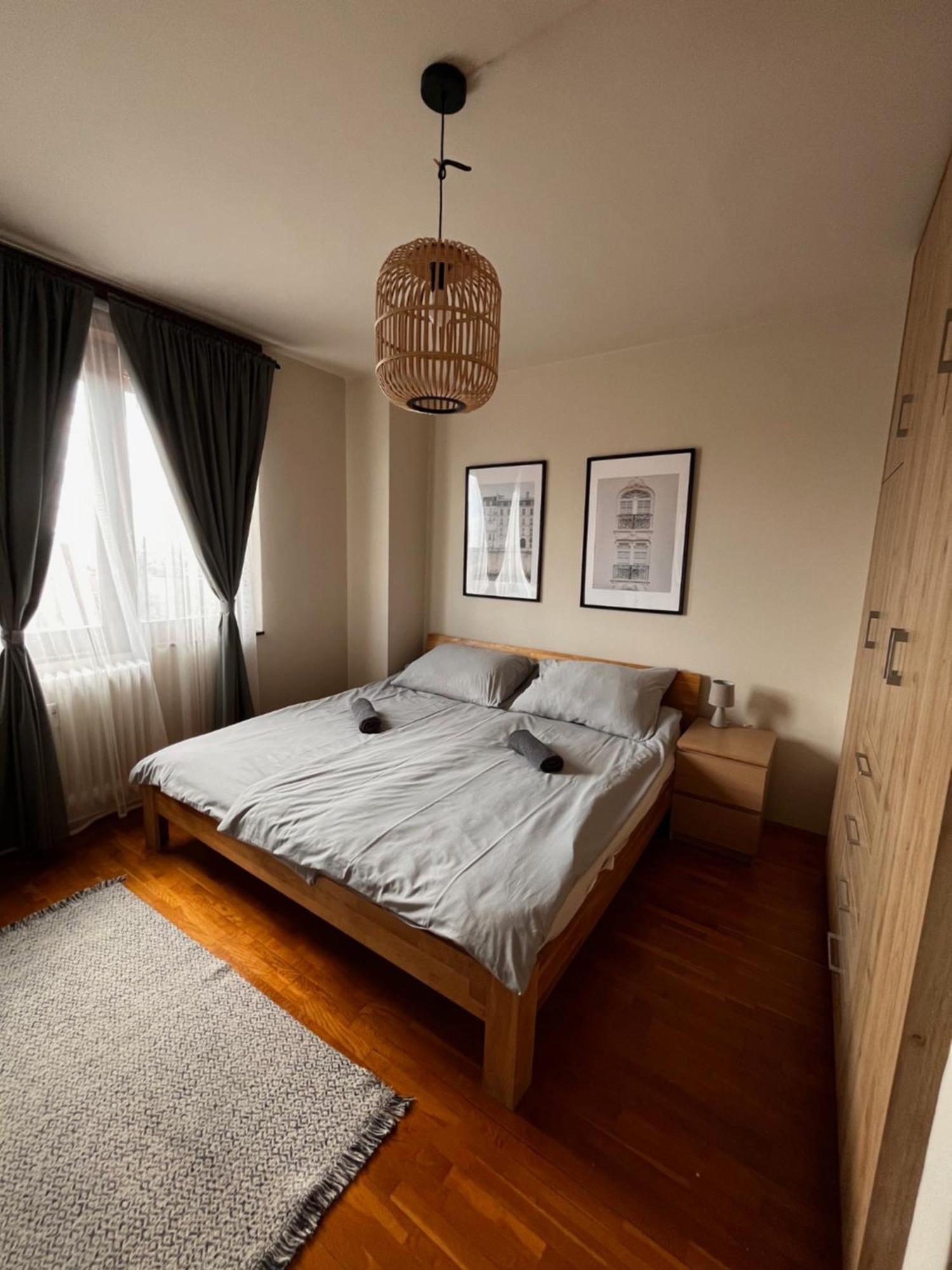 Kacsoh Apartman Pecs Exterior photo